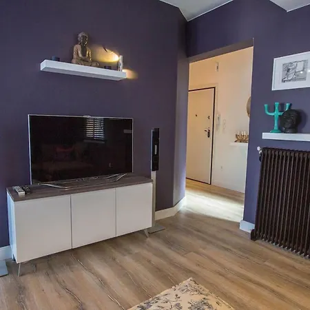 Stylish Loft Downtown * 塞萨洛尼基
